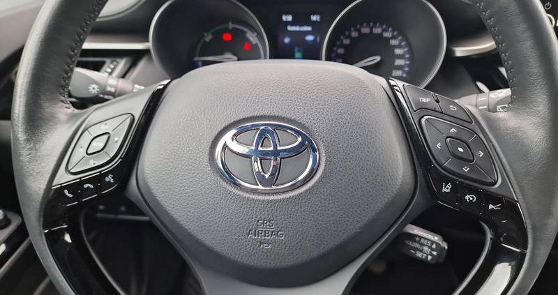 Toyota C-HR cena 114800 przebieg: 37860, rok produkcji 2022 z Pelplin małe 277